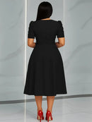 Vestido Moda Evangélica Com Modelagem Cintura - Midi